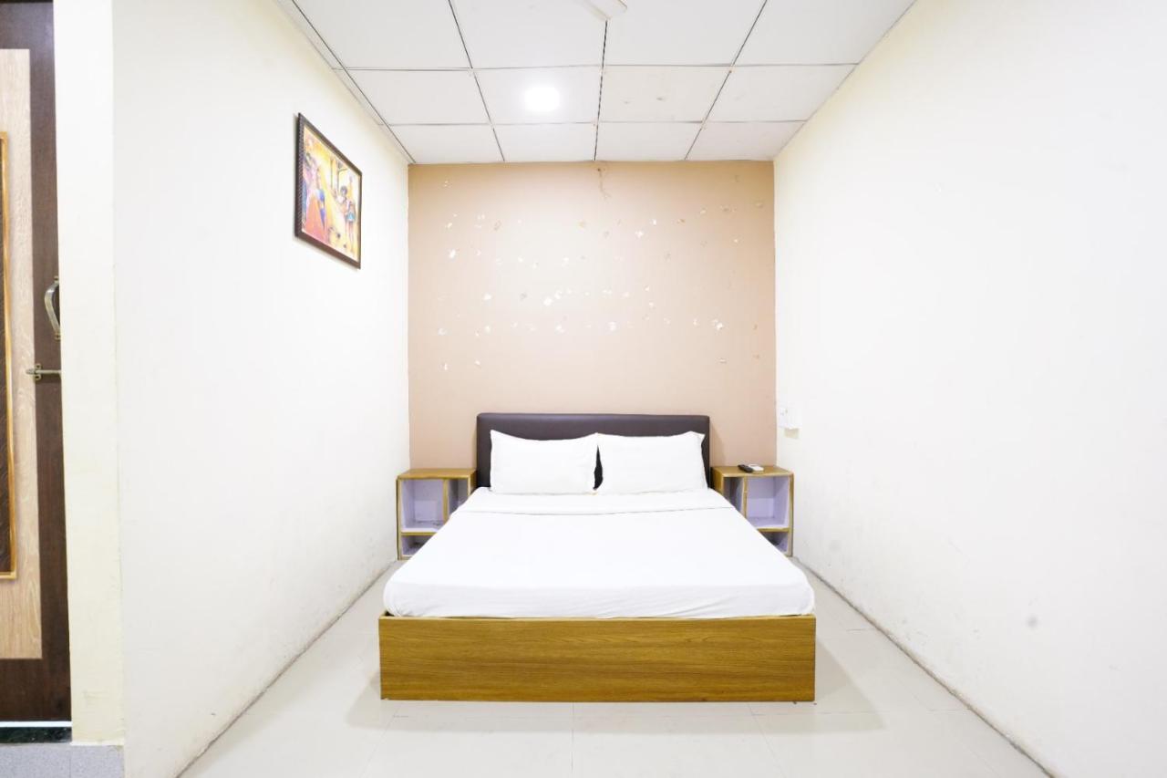 Hotel Nova Rooms Atlanta Shopping Surat Zewnętrze zdjęcie