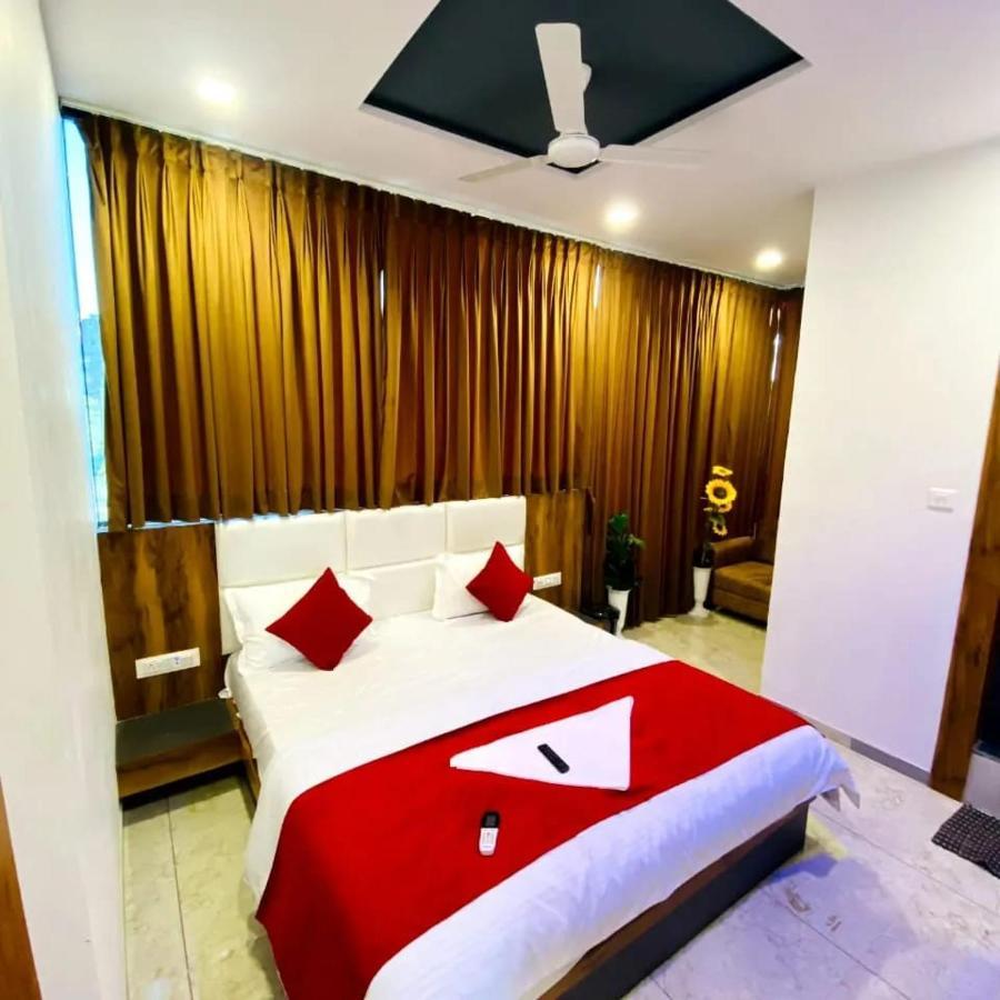 Hotel Nova Rooms Atlanta Shopping Surat Zewnętrze zdjęcie