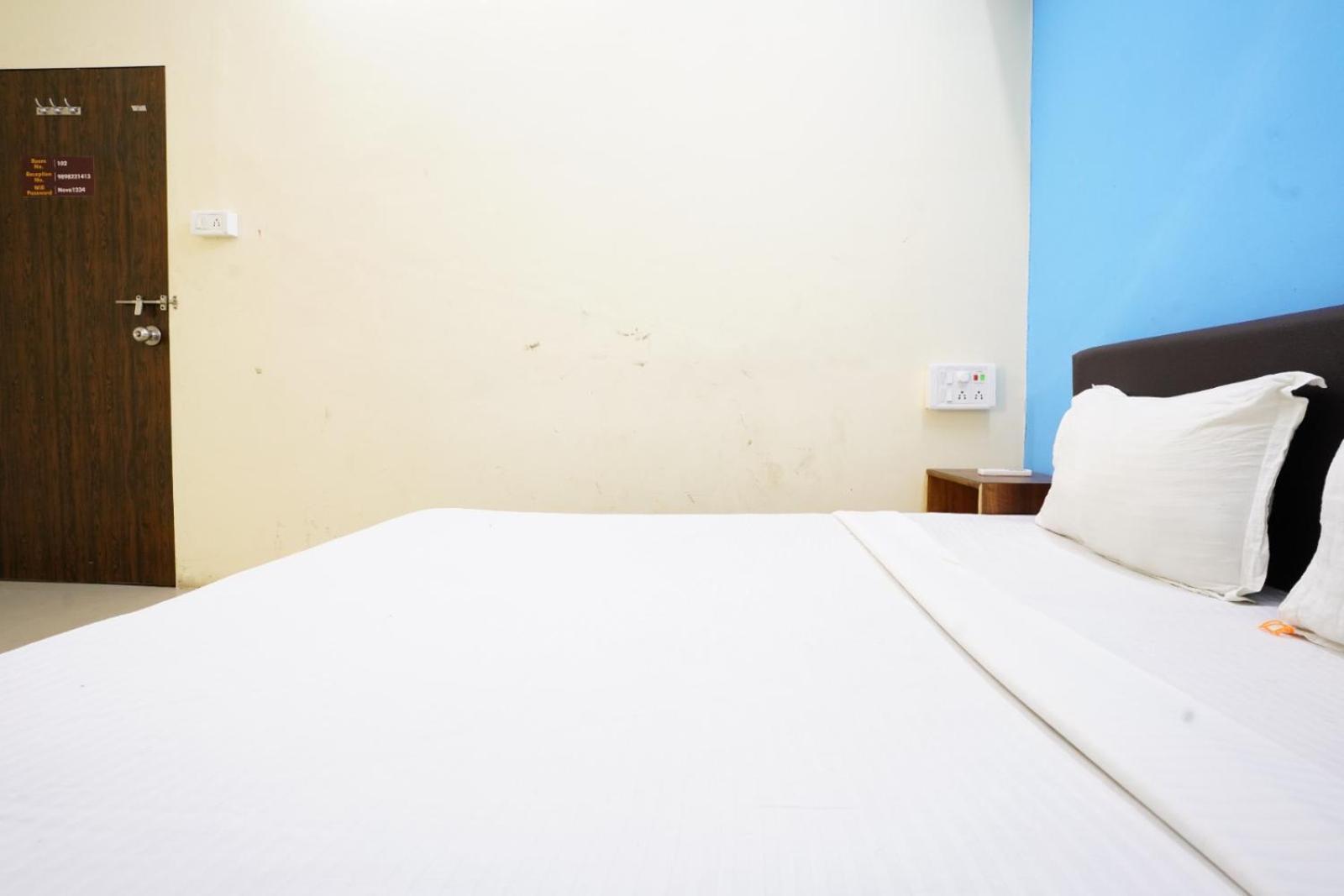 Hotel Nova Rooms Atlanta Shopping Surat Zewnętrze zdjęcie